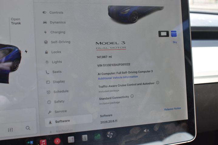 tesla model 3 2018 5YJ3E1EB4JF081022 image tesla model 3 2018 5YJ3E1EB4JF081022 image